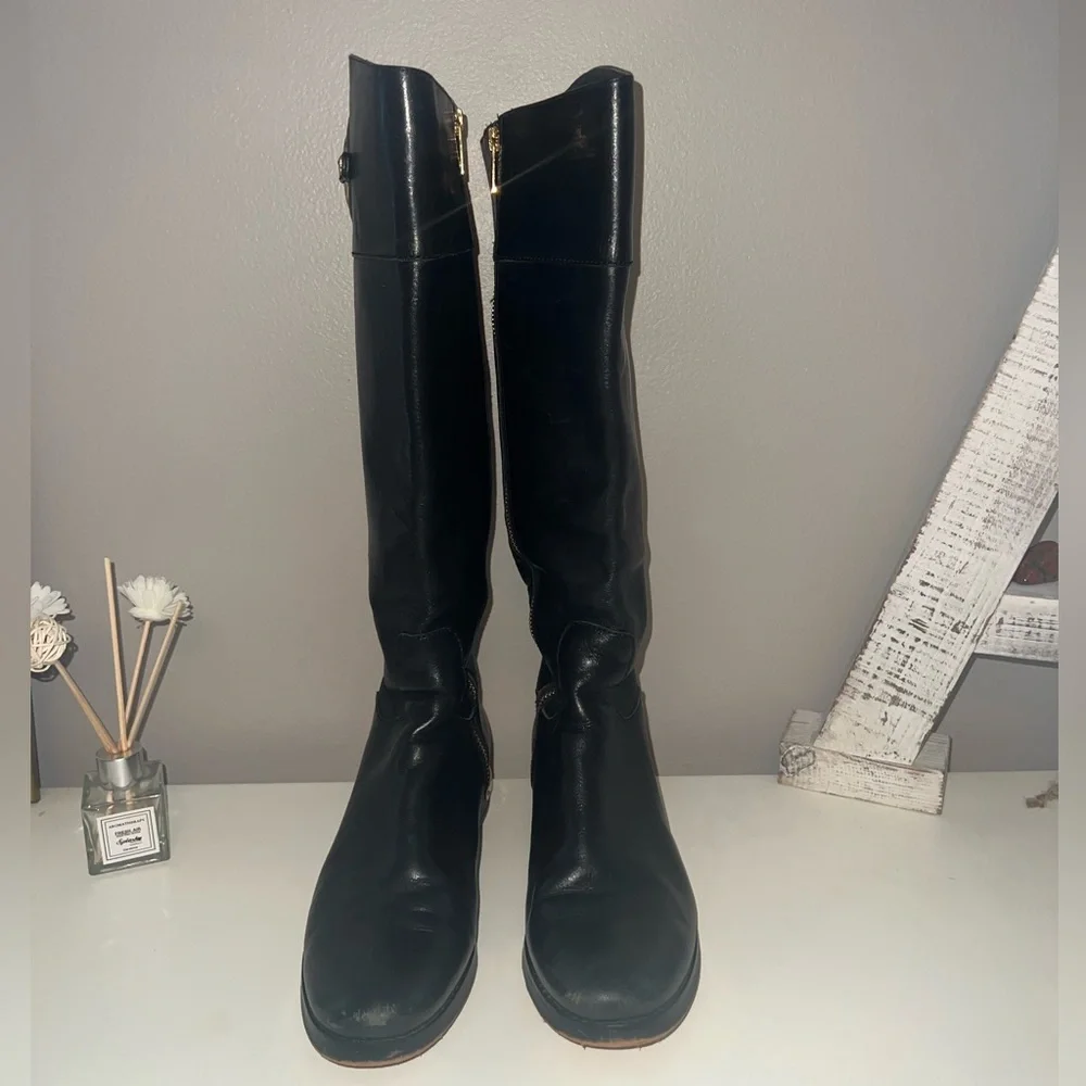 Michael Kors tall leather boots - Picture 3 of 5
